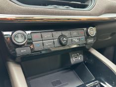 Jeep Commander Overland T270 1.3 TB Flex Aut. 2021/2022 CONCEPT MOTORS PASSO FUNDO / Carros no Vale