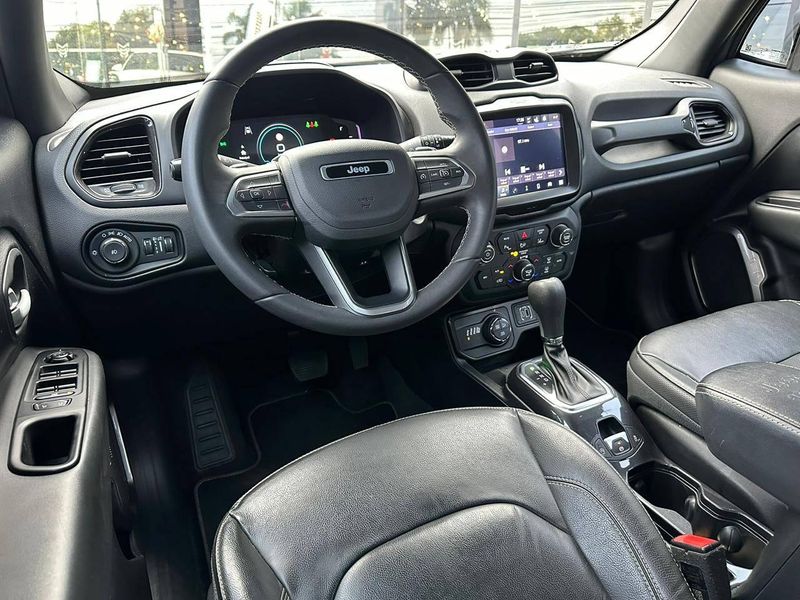 Jeep Renegade S T270 1.3 TB 4×4 Flex Aut. 2022/2022 CONCEPT MOTORS PASSO FUNDO / Carros no Vale