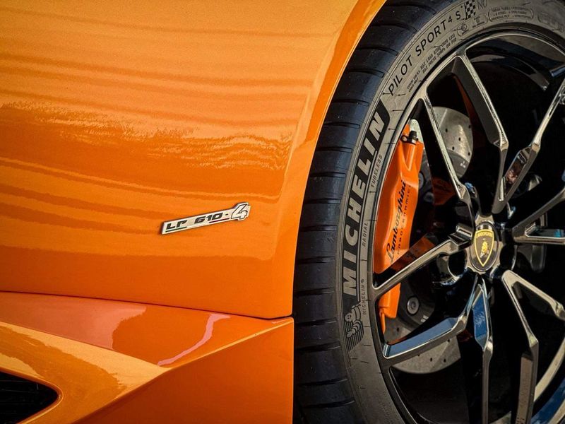 Lamborghini Huracan Coupe LP 610-4 2017/2017 CONCEPT MOTORS PASSO FUNDO / Carros no Vale