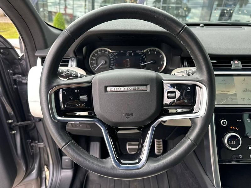 Land Rover Discovery Sport SE R-Dyn 2.0 Si4 Flex 2022/2023 CONCEPT MOTORS PASSO FUNDO / Carros no Vale Land Rover Discovery Sport SE R-Dyn 2.0 Si4 Flex 2022/2023 CONCEPT MOTORS PASSO FUNDO / Carros no Vale