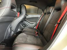 Mercedes-Benz Classe A 45 AMG 4MATIC 2.0 Turbo Aut. 2015/2015 CONCEPT MOTORS PASSO FUNDO / Carros no Vale