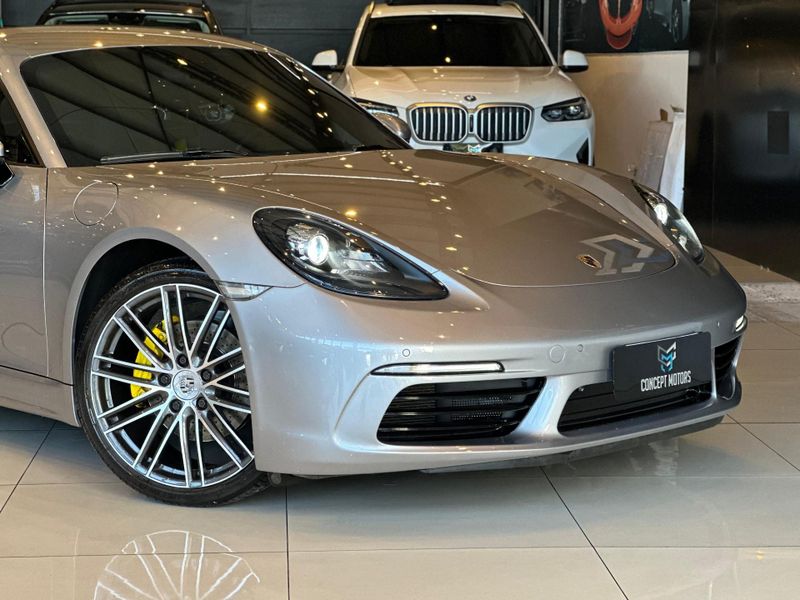 Porsche 718 Cayman 2.0 300cv 2018/2018 CONCEPT MOTORS PASSO FUNDO / Carros no Vale Porsche 718 Cayman 2.0 300cv 2018/2018 CONCEPT MOTORS PASSO FUNDO / Carros no Vale