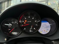 Porsche 718 Cayman GTS 2.5 365cv 2019/2020 CONCEPT MOTORS PASSO FUNDO / Carros no Vale