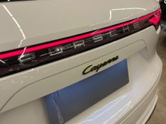 Porsche Cayenne 3.0 V6 (HÃ­brido) 2022/2022 CONCEPT MOTORS PASSO FUNDO / Carros no Vale