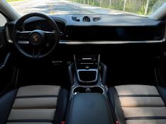 Porsche Cayenne Turbo GT 4.0 V8 2023/2024 CONCEPT MOTORS PASSO FUNDO / Carros no Vale