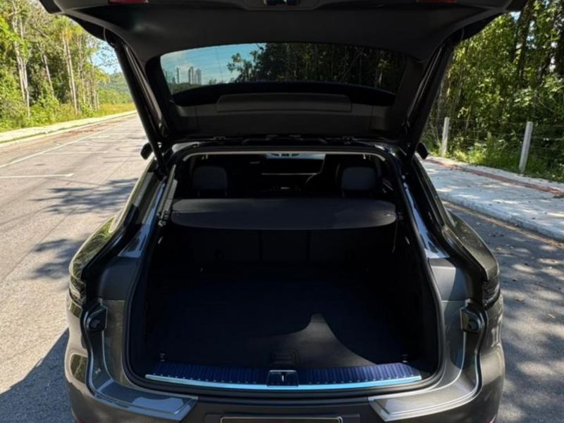 Porsche Cayenne Turbo GT 4.0 V8 2023/2024 CONCEPT MOTORS PASSO FUNDO / Carros no Vale