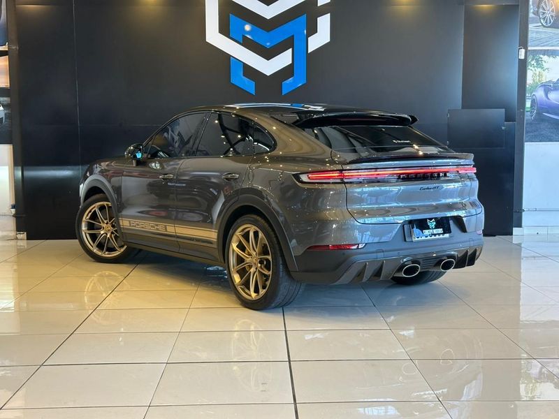 Porsche Cayenne Turbo GT 4.0 V8 2023/2024 CONCEPT MOTORS PASSO FUNDO / Carros no Vale Porsche Cayenne Turbo GT 4.0 V8 2023/2024 CONCEPT MOTORS PASSO FUNDO / Carros no Vale