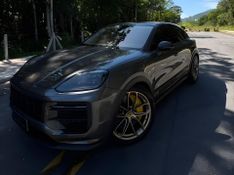Porsche Cayenne Turbo GT 4.0 V8 2023/2024 CONCEPT MOTORS PASSO FUNDO / Carros no Vale