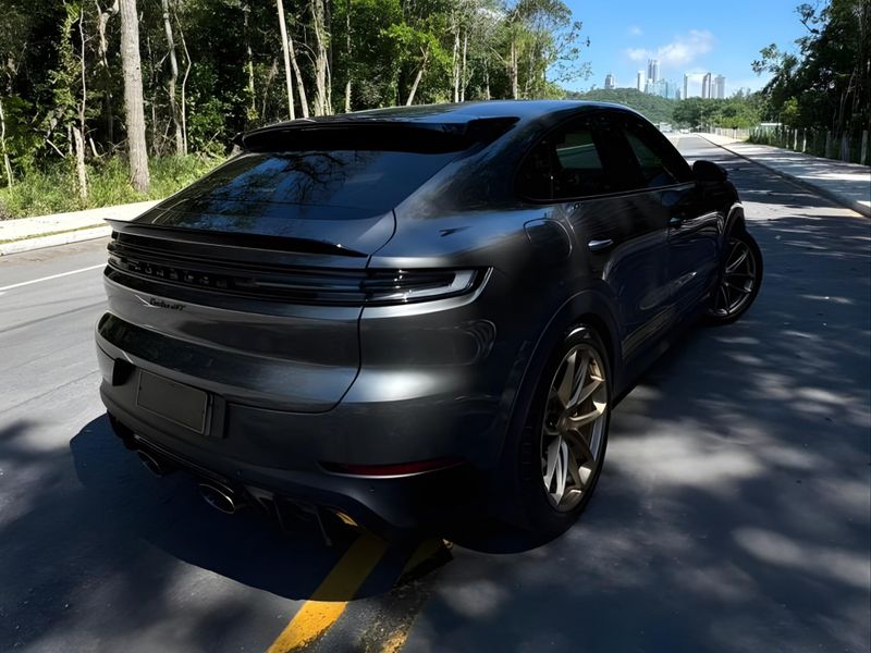 Porsche Cayenne Turbo GT 4.0 V8 2023/2024 CONCEPT MOTORS PASSO FUNDO / Carros no Vale