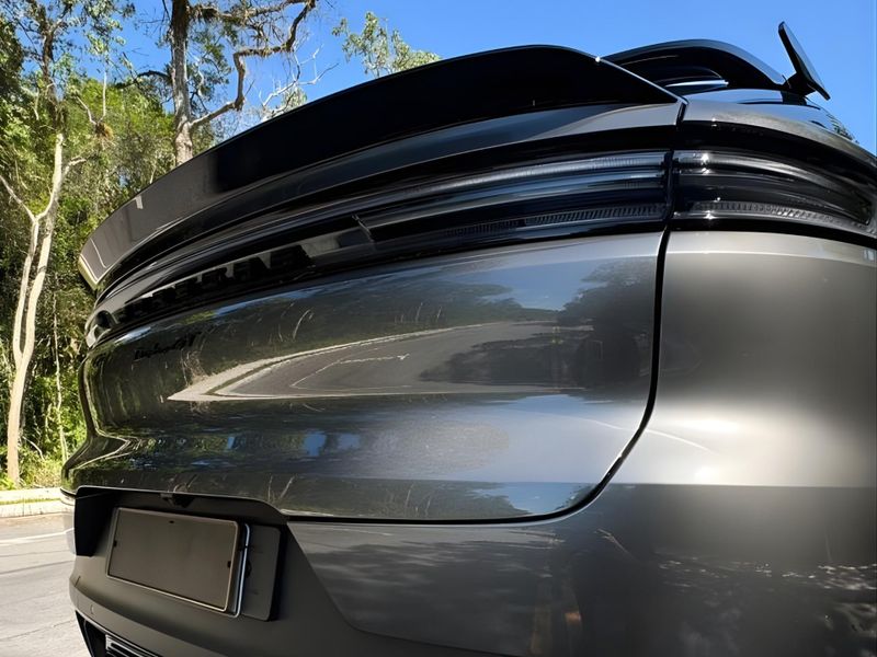 Porsche Cayenne Turbo GT 4.0 V8 2023/2024 CONCEPT MOTORS PASSO FUNDO / Carros no Vale