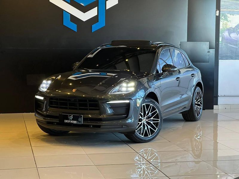 Porsche Macan 2.0 Turbo 2021/2022 CONCEPT MOTORS PASSO FUNDO / Carros no Vale