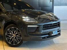 Porsche Macan 2.0 Turbo 2021/2022 CONCEPT MOTORS PASSO FUNDO / Carros no Vale