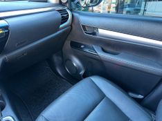 Toyota Hilux CD SRX Plus 4×4 2.8 TDI Die Aut. 2024/2024 CONCEPT MOTORS PASSO FUNDO / Carros no Vale