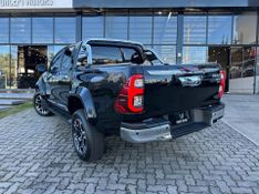 Toyota Hilux CD SRX Plus 4×4 2.8 TDI Die Aut. 2024/2024 CONCEPT MOTORS PASSO FUNDO / Carros no Vale