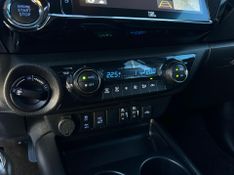 Toyota Hilux CD SRX Plus 4×4 2.8 TDI Die Aut. 2024/2024 CONCEPT MOTORS PASSO FUNDO / Carros no Vale