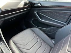 Volkswagen Jetta GLI 350 TSI 2.0 16V 4p Aut. 2024/2024 CONCEPT MOTORS PASSO FUNDO / Carros no Vale