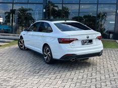 Volkswagen Jetta GLI 350 TSI 2.0 16V 4p Aut. 2024/2024 CONCEPT MOTORS PASSO FUNDO / Carros no Vale