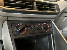 Volkswagen Polo 1.6 MSI Flex 16V 5p 2018/2018 CONCEPT MOTORS PASSO FUNDO / Carros no Vale