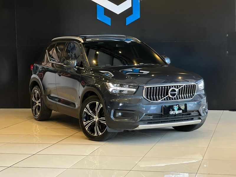 Volvo XC40 T-5 INSCRIPTION 1.5 FWD (HÃ­brido) 2021/2022 CONCEPT MOTORS PASSO FUNDO / Carros no Vale