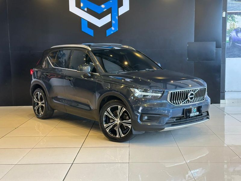 Volvo XC40 T-5 INSCRIPTION 1.5 FWD (HÃ­brido) 2021/2022 CONCEPT MOTORS PASSO FUNDO / Carros no Vale