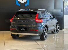 Volvo XC40 T-5 INSCRIPTION 1.5 FWD (HÃ­brido) 2021/2022 CONCEPT MOTORS PASSO FUNDO / Carros no Vale
