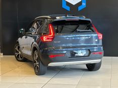 Volvo XC40 T-5 INSCRIPTION 1.5 FWD (HÃ­brido) 2021/2022 CONCEPT MOTORS PASSO FUNDO / Carros no Vale
