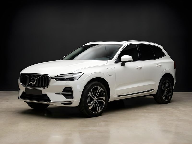Volvo XC60 T-8 Plus 2.0 AWD (HÃ­brido) 2023/2023 CONCEPT MOTORS PASSO FUNDO / Carros no Vale