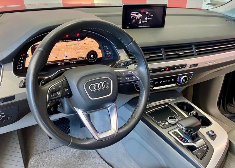 Audi Q7 3.0 V6 TDI Quat.Tip Die./Perfor. 2018/2018 PC VEÍCULOS SANTA CRUZ DO SUL / Carros no Vale Audi Q7 3.0 V6 TDI Quat.Tip Die./Perfor. 2018/2018 PC VEÍCULOS SANTA CRUZ DO SUL / Carros no Vale