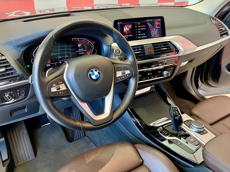 BMW X3 XDRIVE 20i 2.0/X-Line Bi-TB 2020/2020 PC VEÍCULOS SANTA CRUZ DO SUL / Carros no Vale