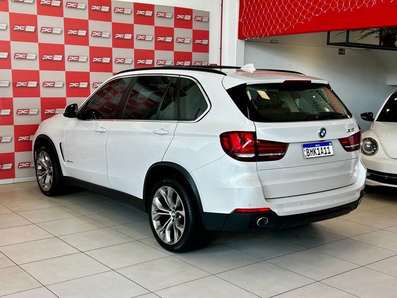 BMW X5 XDRIVE 30d 3.0 2016/2017 PC VEÍCULOS SANTA CRUZ DO SUL / Carros no Vale BMW X5 XDRIVE 30d 3.0 2016/2017 PC VEÍCULOS SANTA CRUZ DO SUL / Carros no Vale