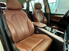 BMW X5 XDRIVE 30d 3.0 2016/2017 PC VEÍCULOS SANTA CRUZ DO SUL / Carros no Vale