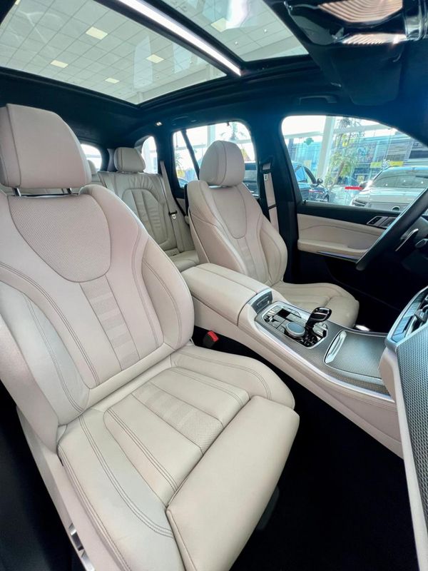 BMW X5 XDRIVE 45e 3.0 M.Sport (Híb.) 2021/2022 PC VEÍCULOS SANTA CRUZ DO SUL / Carros no Vale