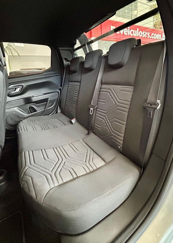 Fiat Strada Volcano 1.3 8V CD 2024/2025 PC VEÍCULOS SANTA CRUZ DO SUL / Carros no Vale