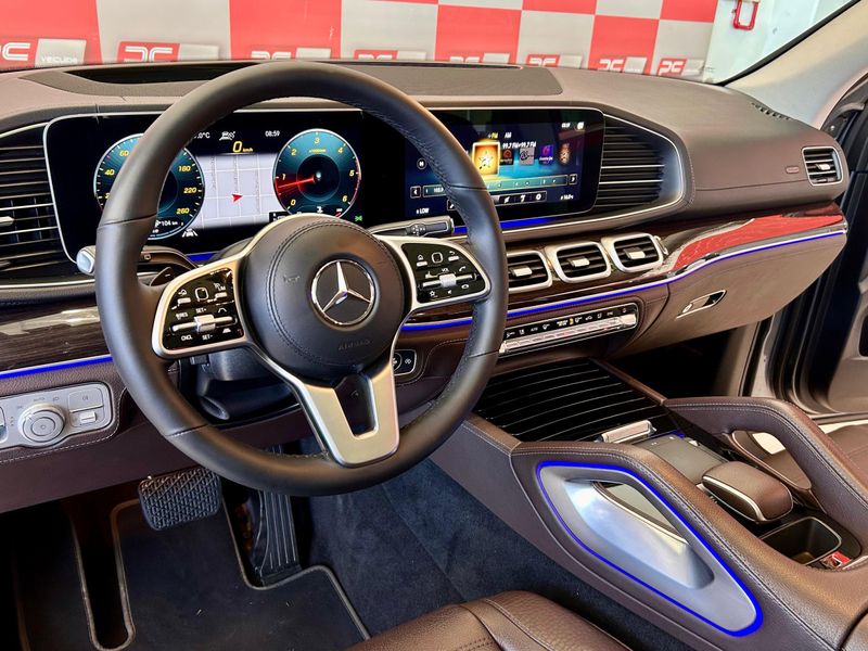 Mercedes-Benz GLE-400 3.0 TB 4MATIC 2021/2022 PC VEÍCULOS SANTA CRUZ DO SUL / Carros no Vale