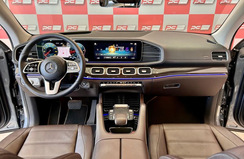 Mercedes-Benz GLE-400 3.0 TB 4MATIC 2021/2022 PC VEÍCULOS SANTA CRUZ DO SUL / Carros no Vale