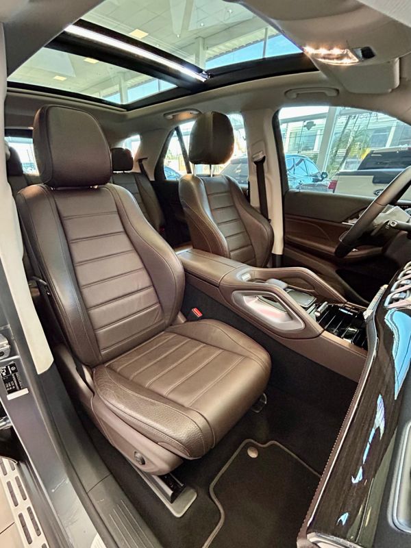 Mercedes-Benz GLE-400 3.0 TB 4MATIC 2021/2022 PC VEÍCULOS SANTA CRUZ DO SUL / Carros no Vale