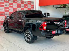 Toyota Hilux CD SRX 4×4 2.8 TDI 16V 2022/2023 PC VEÍCULOS SANTA CRUZ DO SUL / Carros no Vale