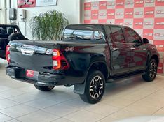 Toyota Hilux CD SRX 4×4 2.8 TDI 16V 2022/2023 PC VEÍCULOS SANTA CRUZ DO SUL / Carros no Vale