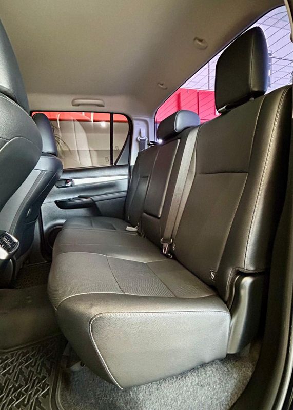 Toyota Hilux CD SRX 4×4 2.8 TDI 16V 2022/2023 PC VEÍCULOS SANTA CRUZ DO SUL / Carros no Vale Toyota Hilux CD SRX 4×4 2.8 TDI 16V 2022/2023 PC VEÍCULOS SANTA CRUZ DO SUL / Carros no Vale