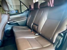 Toyota Hilux SW4 SRX 4×4 2.8 TDI 16V Dies 2017/2017 PC VEÍCULOS SANTA CRUZ DO SUL / Carros no Vale