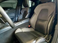 Volvo S60 T-8 R-DESIGN 2.0 407cv (Híbrido) 2019/2020 PC VEÍCULOS SANTA CRUZ DO SUL / Carros no Vale