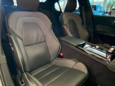 Volvo S60 T-8 R-DESIGN 2.0 407cv (Híbrido) 2019/2020 PC VEÍCULOS SANTA CRUZ DO SUL / Carros no Vale