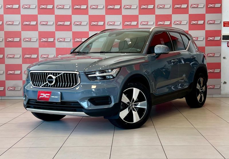 Volvo XC 40 T-5 INSC EXPRE 1.5 FWD (Híbrido) 2021/2022 PC VEÍCULOS SANTA CRUZ DO SUL / Carros no Vale