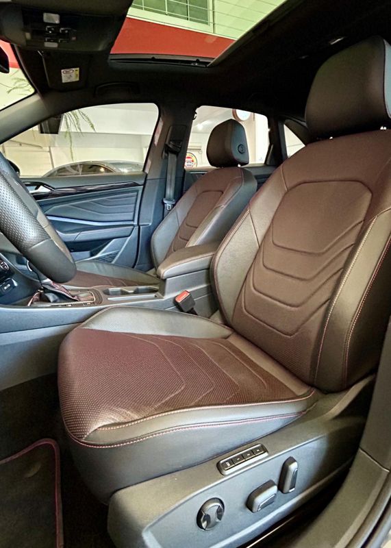 VOLKSWAGEN JETTA GLI 350 TSI 2.0 16V 2023/2023 PC VEÍCULOS SANTA CRUZ DO SUL / Carros no Vale