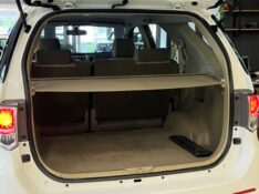 TOYOTA HILUX SW4 2.7 SR 4X2 16V FLEX 4P AUTOMÁTICO 2014/2014 JOÃO CARROS MULTIMARCAS GUAPORÉ / Carros no Vale