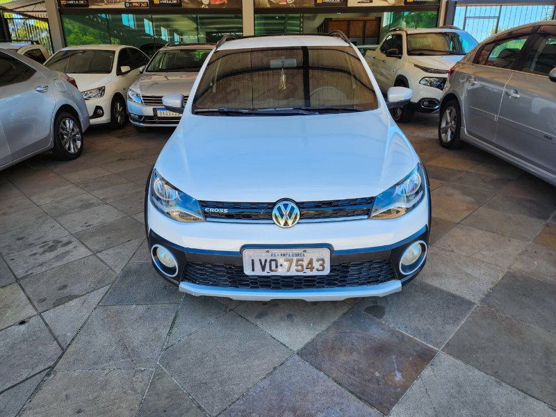 VOLKSWAGEN SAVEIRO CROSS 1.6 CE 2014/2015 TS VEÍCULOS ANTA GORDA / Carros no Vale