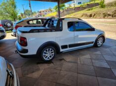 VOLKSWAGEN SAVEIRO CROSS 1.6 CE 2014/2015 TS VEÍCULOS ANTA GORDA / Carros no Vale