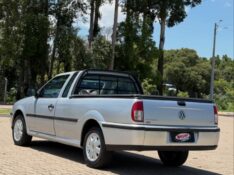 VOLKSWAGEN SAVEIRO 2003/2003 NEURI VEÍCULOS LAJEADO / Carros no Vale