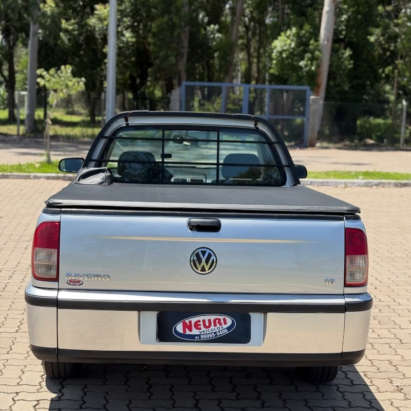 VOLKSWAGEN SAVEIRO 2003/2003 NEURI VEÍCULOS LAJEADO / Carros no Vale