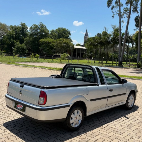 VOLKSWAGEN SAVEIRO 2003/2003 NEURI VEÍCULOS LAJEADO / Carros no Vale